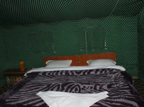Auspicious Camps and Cottages