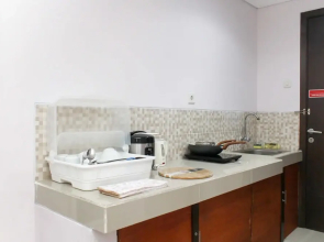 Comfortable And Simply Studio Room At Enviro Apartment