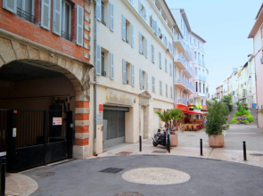 Apartment Film Festival