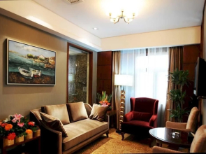 Starway Hotel Nanchang Hongguzhong Avenue Qiushui Plaza