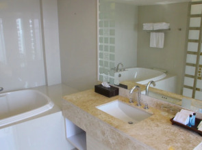 Andaman Embrace Patong