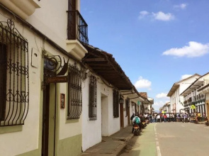 Hostel Caracol