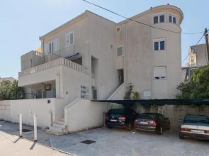 Nice Apartment in Klek With Wifi and 2 Bedrooms