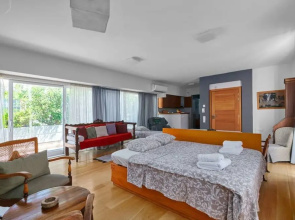 Mon3 The Magnificent Flat 1 Parthenon
