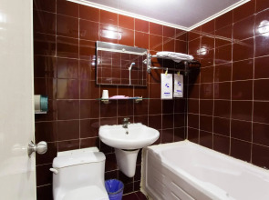 Ruei Gung Business Hotel