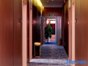 Taguike Concept Hotel (Pin Plaza)