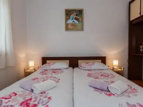 Apartment Gloria