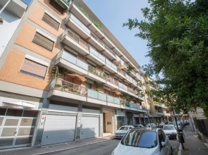 Pieno centro, due passi dal mare e 180mq terrazza