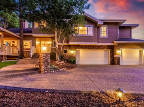 Amberwood Estate w 5 Showers Spa Mtn Views