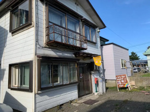 Guesthouse Sharehouse TOMAYA