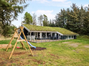 "Alyna" - 900m from the sea in NW Jutland