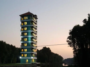 Lang Noi Tan Lap Hotel