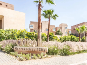 Golf City Apartment For Family