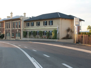 Comfort Inn Coach House Launceston