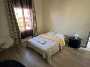 Appartement calme & design / Puteaux