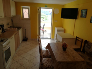 Apartment Robi- swimming pool and beautiful garden A3 Kampor, Island Rab