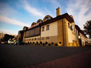 Hotel Everest
