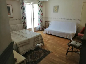Spacieuse maison de village avec jardin patio
