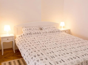 Apartment Center