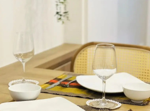 iRest Orange Tay Ho Lakeside Apartment