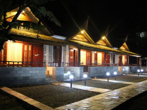 Lake View Resort
