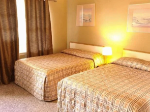 Maple Leaf Motel