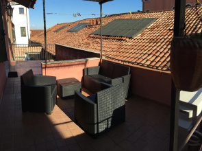 Harry's Guest House
