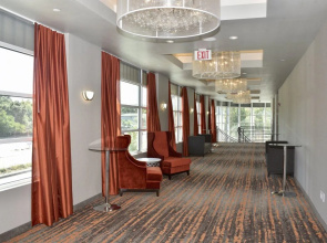Holiday Inn Windsor Wine Country by IHG