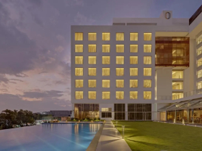 O by Tamara, Trivandrum