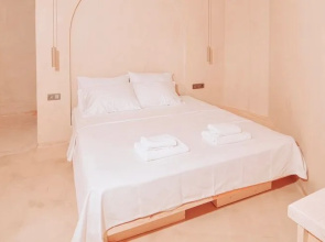 Felix Rooms