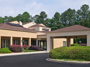 Courtyard by Marriott Raleigh/Cary
