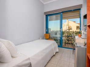 Le Petit 1 Bed Apartment in Orestiada