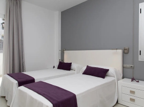 Apartaments Proa Es Pujols