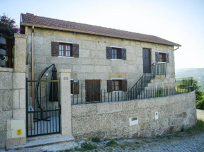 3 bedrooms villa with private pool enclosed garden and wifi at Amarante