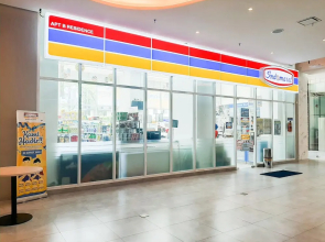 Strategic Studio Apartment At B Residence Near Campus