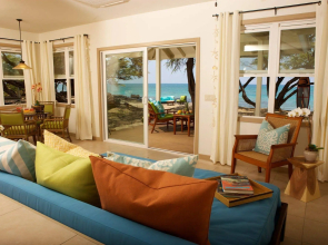 Lava Lava Beach Club