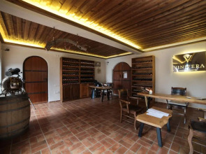 Vinifera Vineyards Hotel