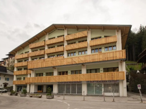 Apartment center Madonna di Campiglio EM