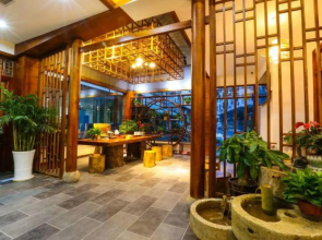 Zhangjiajie Yujian Inn