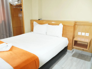 Hotel Golden Flora
