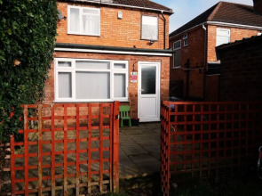 Captivating 3-bed House in Birmingham