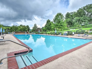 Sky Valley Retreat w/ Resort Amenities & Views!