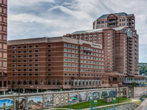 Embassy Suites by Hilton Cincinnati RiverCenter