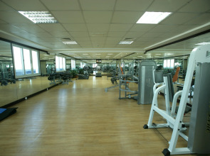 Отель Wescott Plaza Hotel Apartment