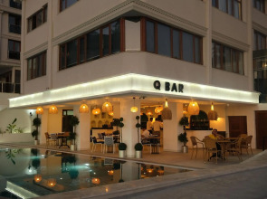 Qinn Hotel