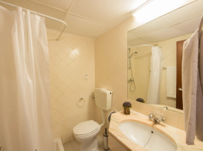 Holiday Inn Express and Suites Lisbon Principe Real by IHG