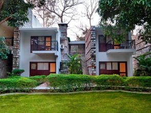Corbett Suman Grand Resort