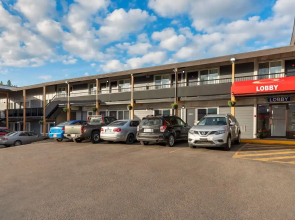 Econo Lodge City Centre Inn