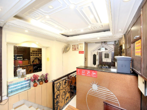 OYO 13877 Hotel Le Bon Ton