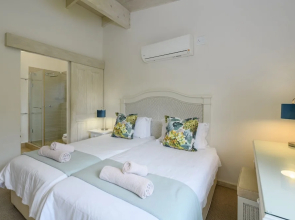 San Lameer Villa Rentals 2702
